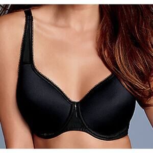 Wacoal womens 32C basic beauty t-shirt bra in black light padding comfortable